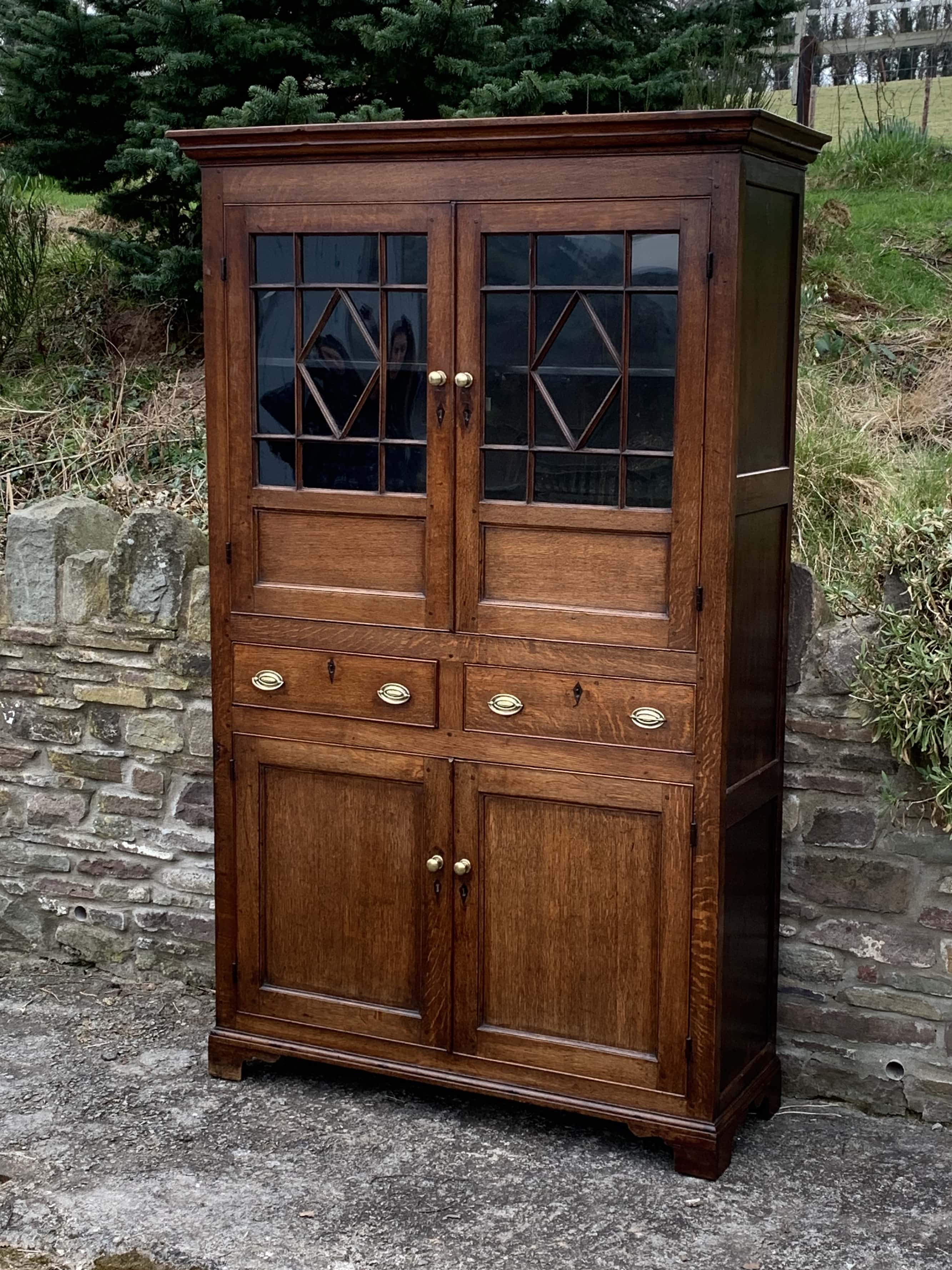 Welsh oak cupboard